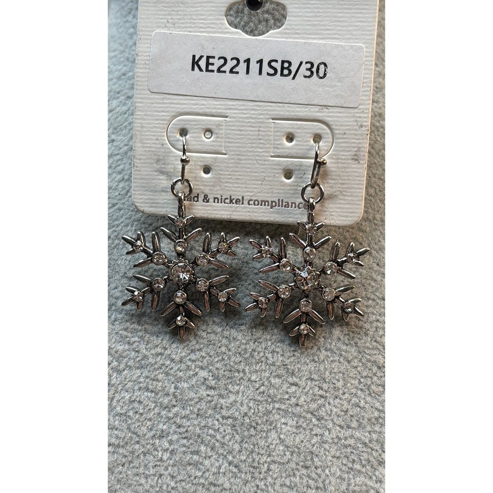 #56. Sparkly Silver Snowflake Dangle Earrings